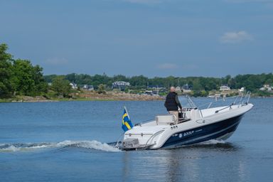 A leisure boat in the Swedish archipelago.